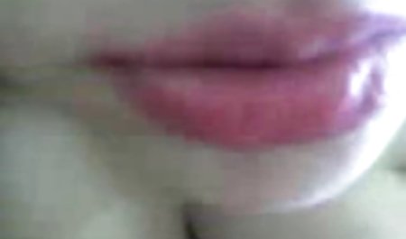 او اندازه های بزرگتر عکسهای سگسی خارجی می خواهد.